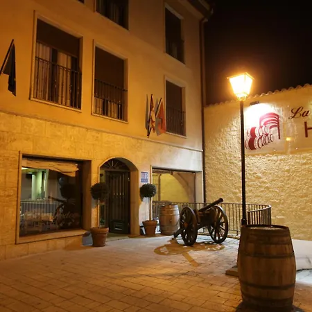La Bodega 3*