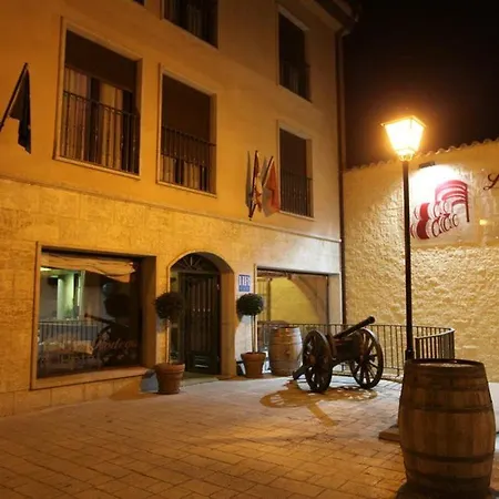 La Bodega 3*