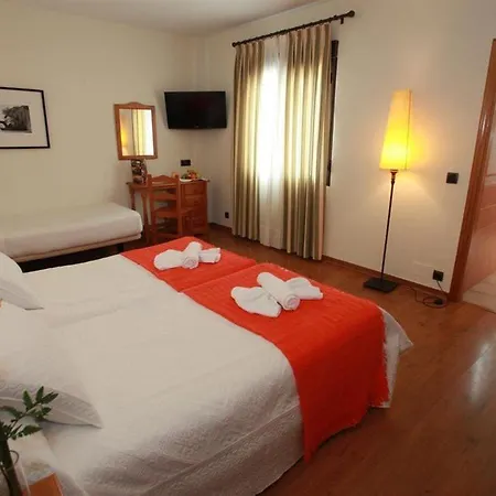 La Bodega Hotel