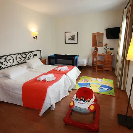 La Bodega Hotel 3*